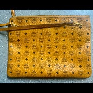 MCM Visetos Original Pouch